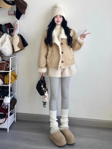 New 2025 Autumn/Winter sheepskin short coat with a charming small perfume style, stylish and beautiful, perfect for early winter women's top