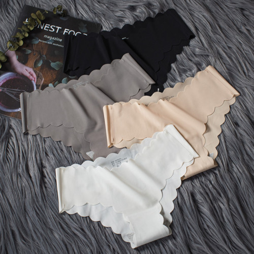 Cool-feel, lightweight, breathable, European-size women's nylon briefs with wavy edges—seamless, soft, skin-friendly, and offering a bare-feel experience.