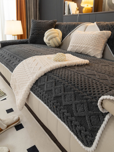 Fuzzy sofa cushion for autumn and winter, all-season use, genuine leather anti-slip seat cushion, 2026 new model, set cover and towel