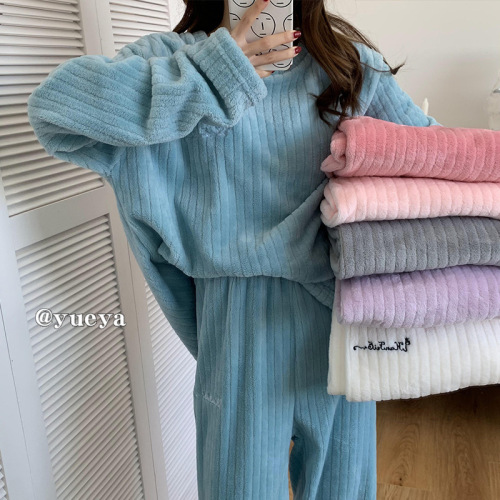 New autumn and winter coral velvet Crescent City warm casual home wear pajamas outer wear thickened warm suit