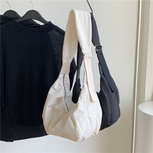 Korean large-capacity wide-shoulder canvas crossbody bag for women, ins minority design, folded dumpling bag, single-shoulder bag