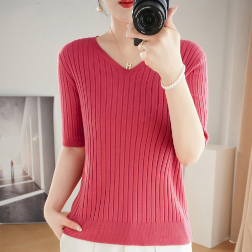 New year's new versatile short-sleeved T-shirt slim striped women's sweater slimming bottoming wear inside and outside