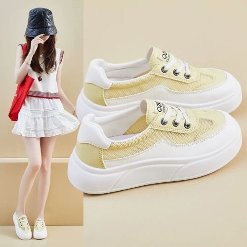 Mesh breathable white shoes for women 2026 new summer platform thick sole popular thin casual sports board shoes