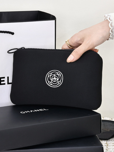 Camellia's new high-end portable small lipstick mobile phone watch key hand cosmetic bag travel storage bag