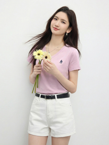 Xishijiang Xinjiang cotton V-neck right shoulder T-shirt for women 2026 summer new commuter embroidered short-sleeved T-shirt cool top