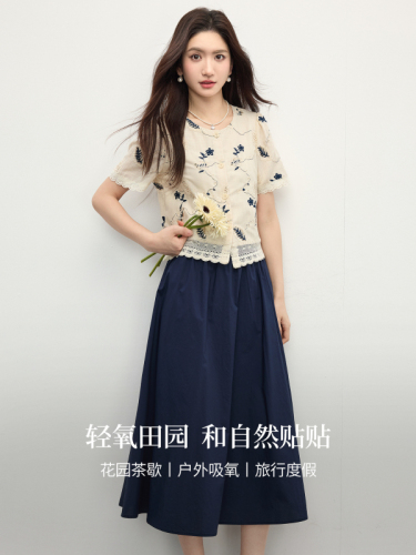 Xi World Literature and Art Pastoral Embroidery Shirt Set Summer Women's Dress Short-sleeved Small Cotton Skirt Two-piece Set