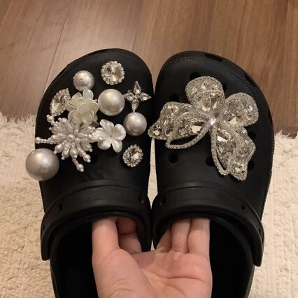 Pearl Flower Rhinestone Crocs Accessories Shoe Flower Decorative Buckle High-end Adaptation to Luo Chi Crocs Removable Shoe Flowers