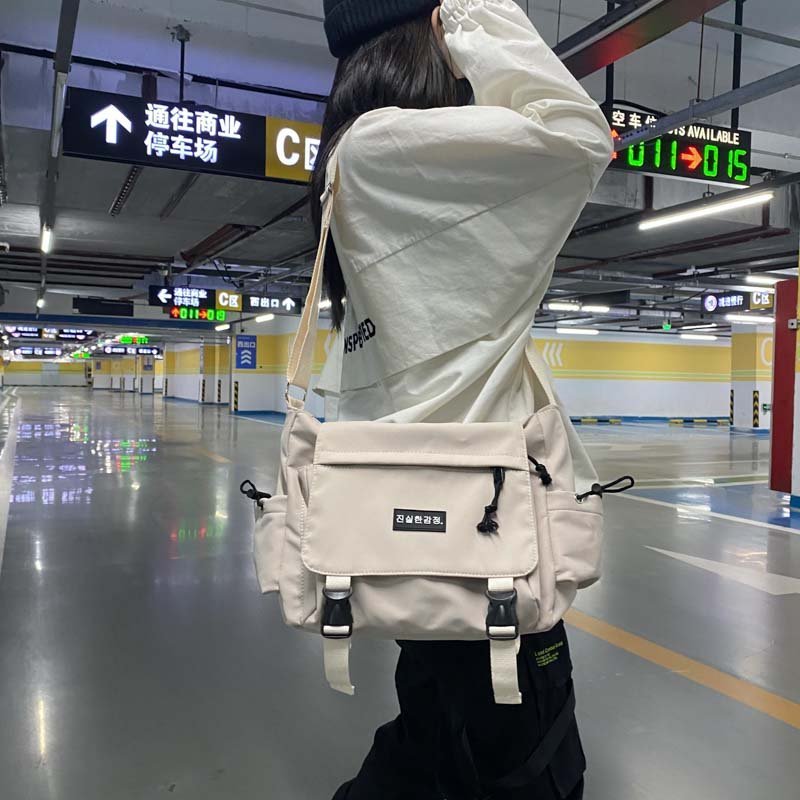 Single Shoulder Bag Messenger student bag