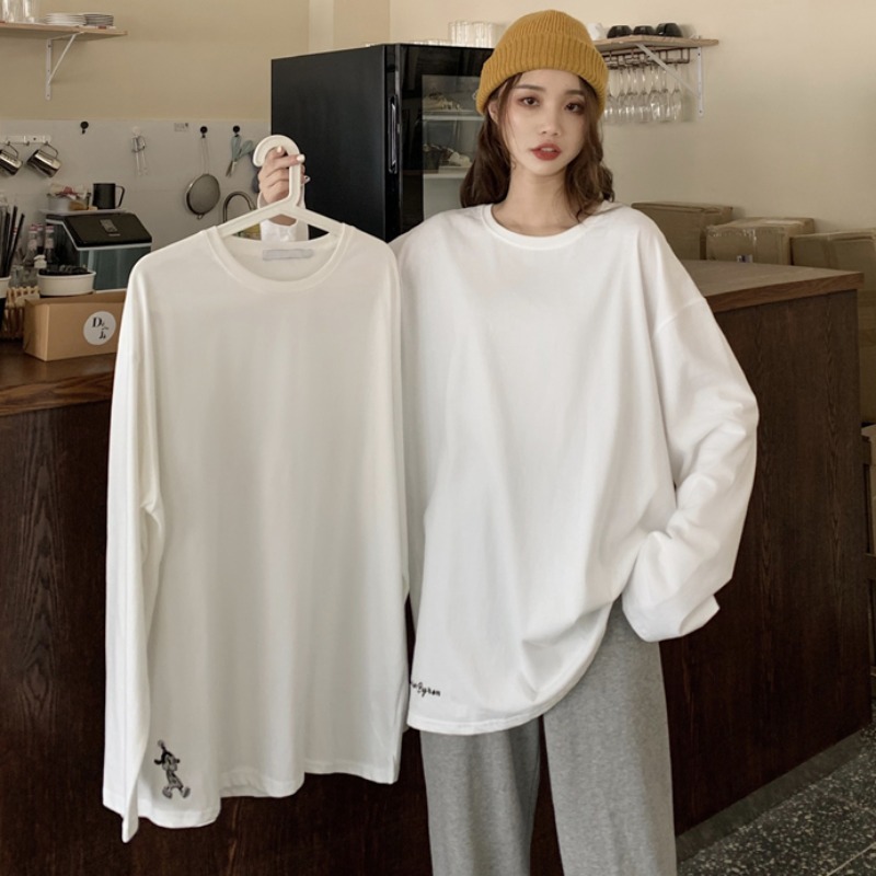 White bottomed blouse women's middle and long style in autumn and winter with loose foreign style, versatile frosted and plush long sleeved T-shirt