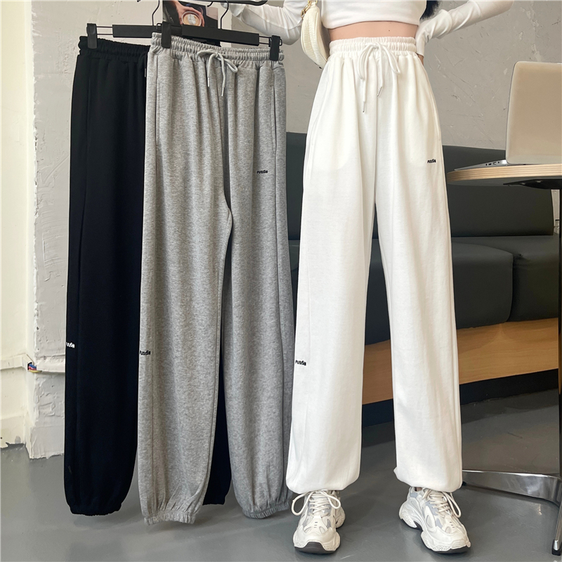 New loose wide leg legged casual pants for women in autumn