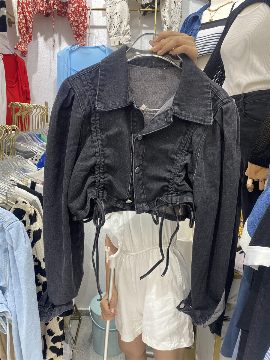 European and American temperament fashion short style loose minority design sense drawstring slim Denim Jacket Women's new autumn 2021