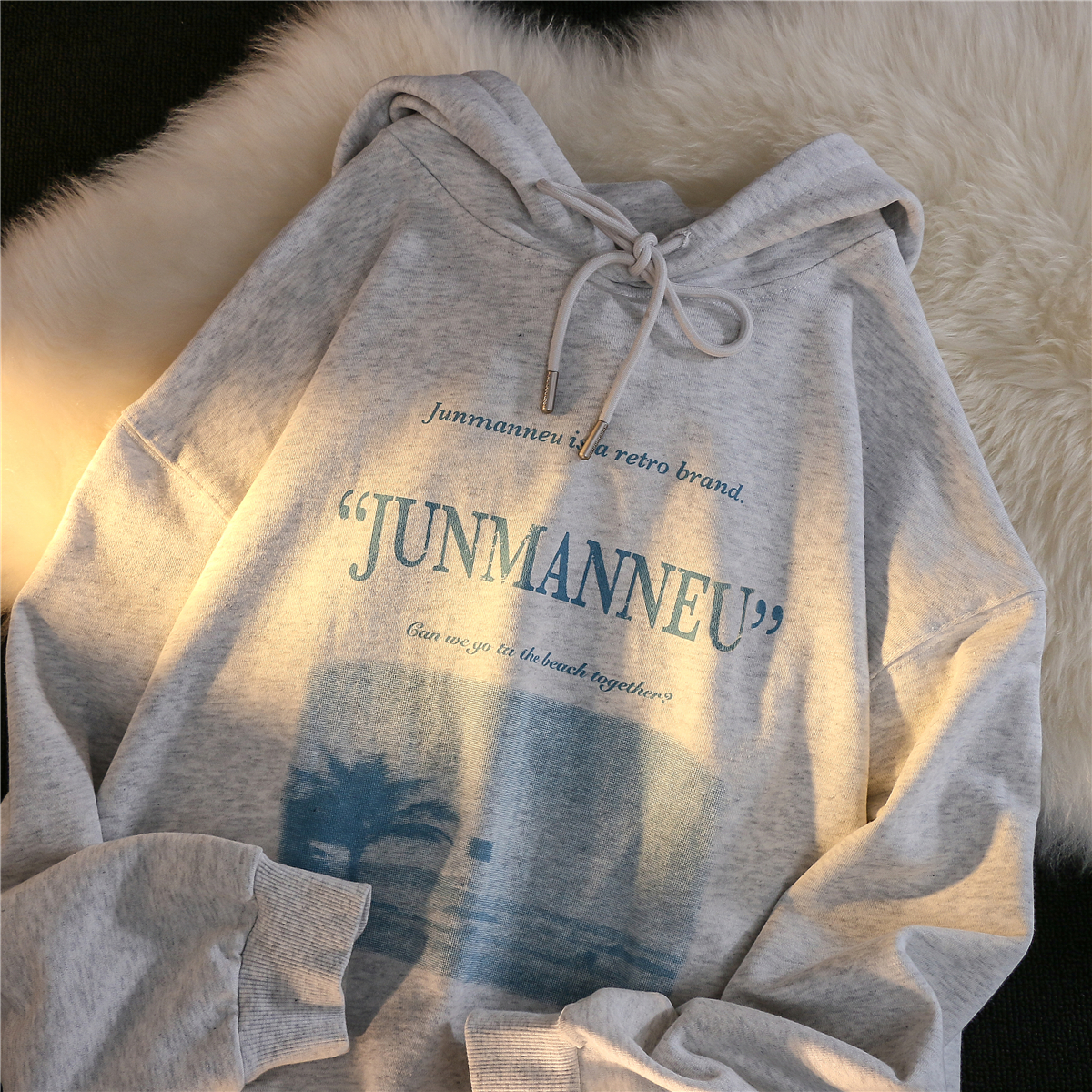 Japanese minority design, plush, thickened and chic women's sweater, autumn and winter ins loose and lazy style Hooded Jacket, fashion