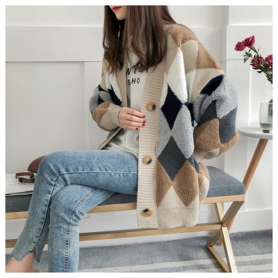 2021 early autumn net Red Fairy sweater coat women's loose Korean version lazy style knitted cardigan thick