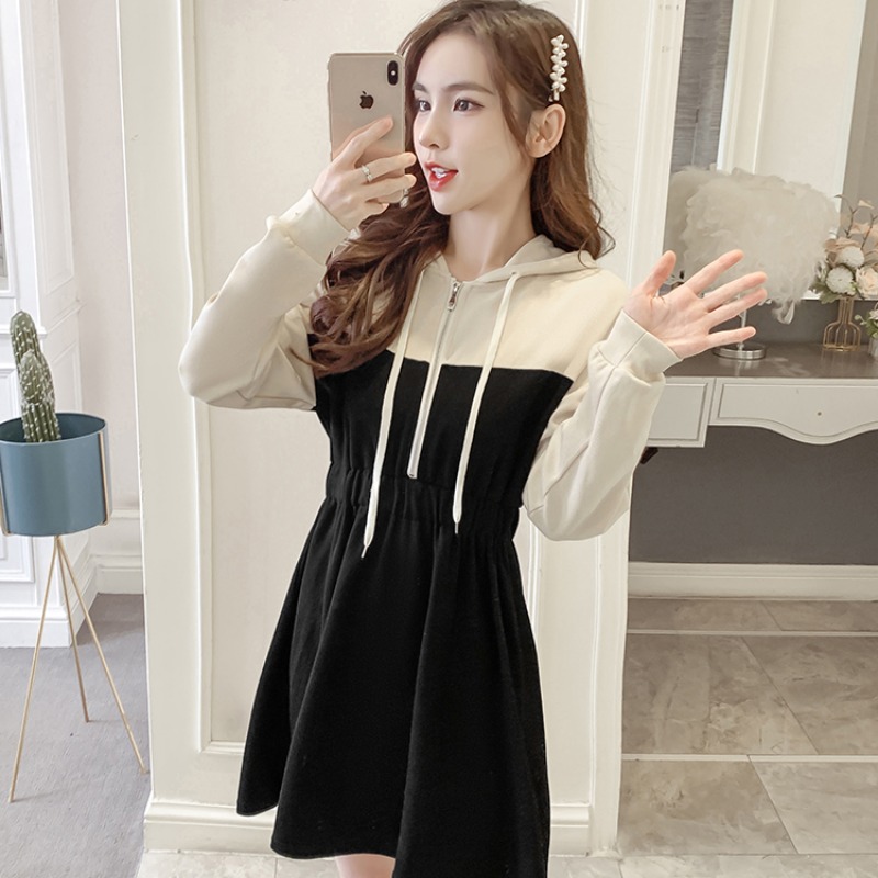 Small casual stitching Hooded Sweater Dress autumn winter 2021 French design sense of temperament bottomed A-line skirt