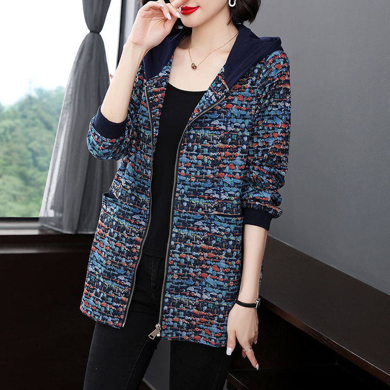 Coat women's Korean loose 2021 spring and autumn new leisure large size coat mother's medium and long sweater