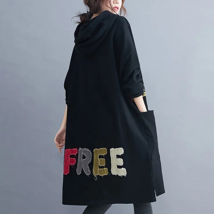 [6535 cotton embroidery] 200kg large women's dress autumn dress foreign style age reducing letter sweater women's loose hooded top