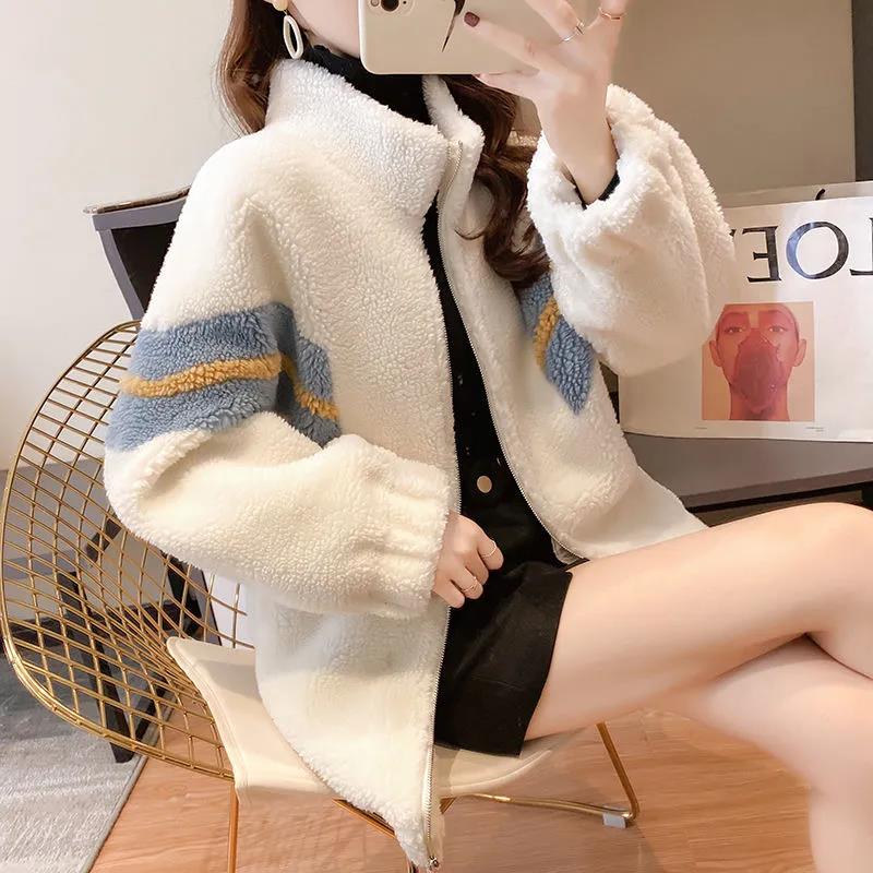 Lamb wool coat 2021 winter new thickened splicing women's loose medium length cardigan thickened lamb cashmere coat