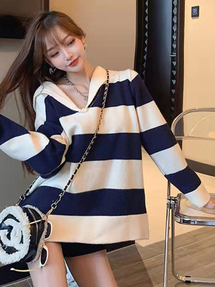 French retro Navy Stripe sweater women's autumn 2021 new Korean loose medium length Knitted Top