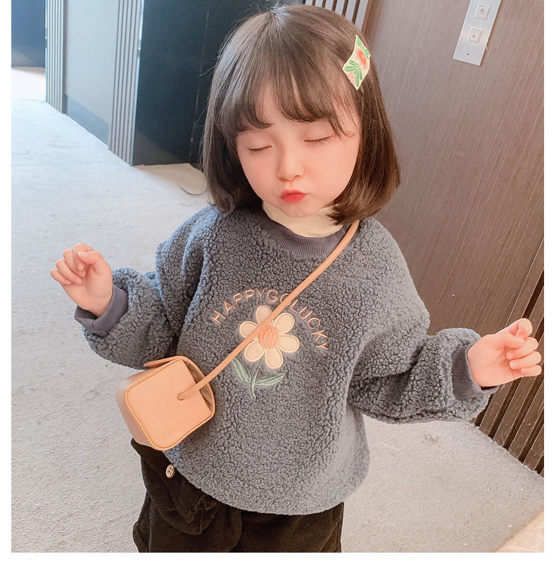 Girls' sweater autumn and winter children's Plush thickened loose winter cashmere top female baby fashionable foreign style winter clothes