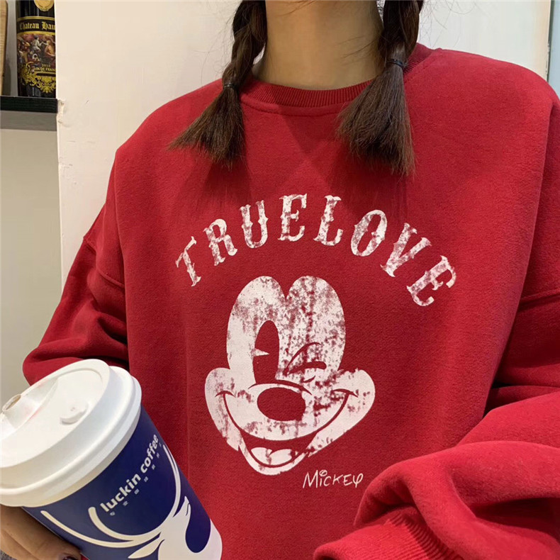 Plush and thickened Mickey red sweater women's new loose Korean round neck hoodless lazy top in autumn and winter 2021