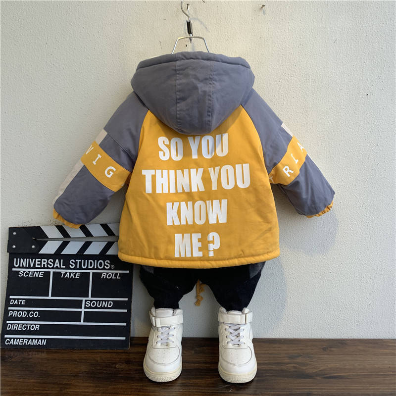 Boys' autumn and winter thickened coat fashion winter foreign style 2021 new 3 children's wear baby 4-year-old Plush handsome top