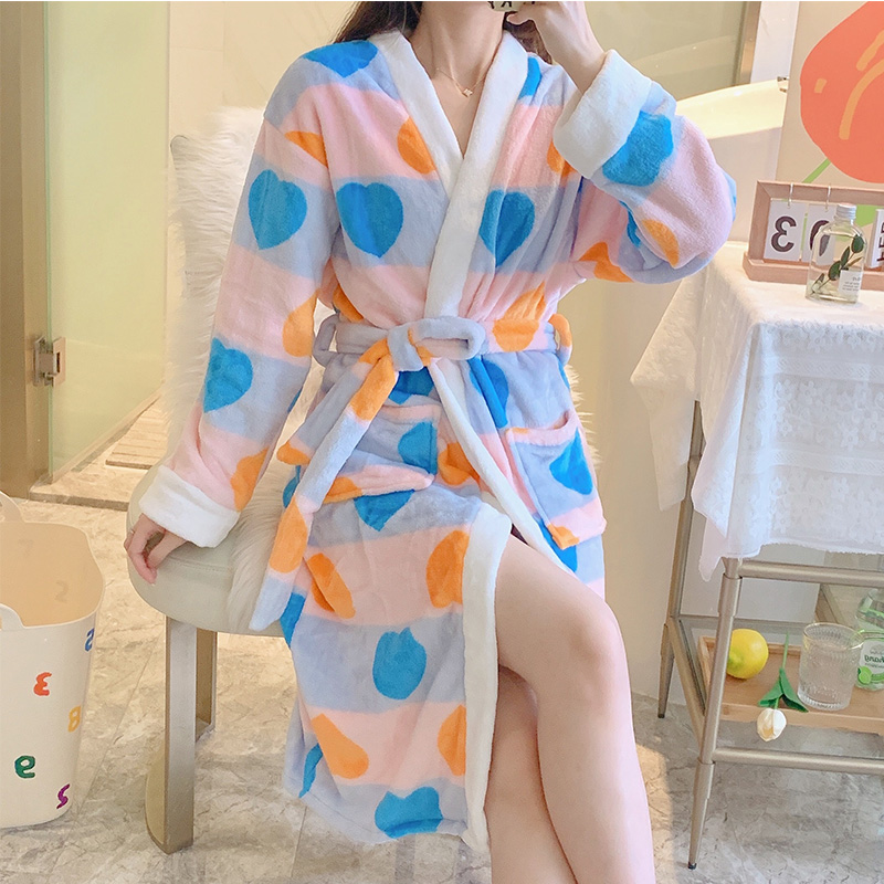 Bathrobe female autumn and winter lovely Plush thickened warm coral velvet pajamas thickened flannel extended Nightgown