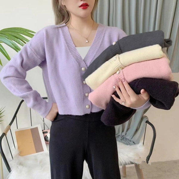 2021 autumn small simple sweater women's Korean version small man solid color coat short V-neck with long sleeve cardigan