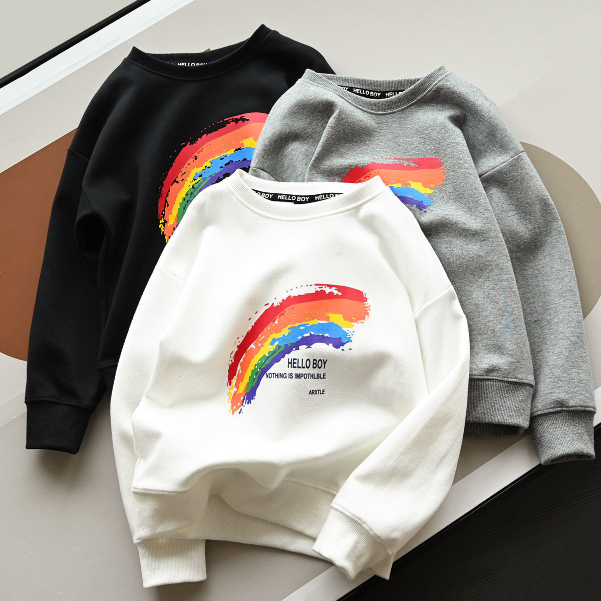 Cotton spring and autumn new children's wear boy's sweater, medium and large children's loose trend, handsome long sleeve long sleeve top