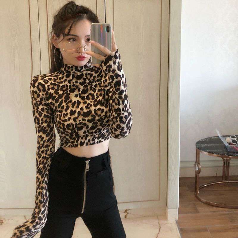 Fried Street Royal sister 2021 new spring and summer top women's fashion versatile Korean Hong Kong style small high collar leopard print short bottomed shirt