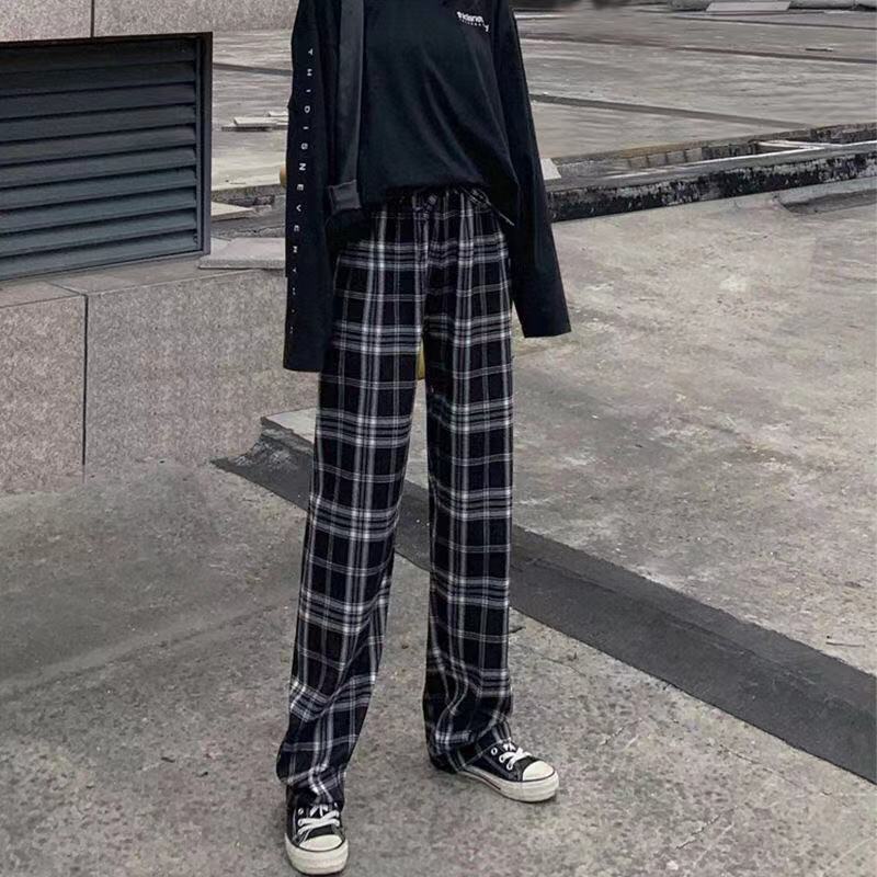 Black and white plaid wide leg pants women's pants loose autumn and winter hanging feeling high waist Korean 2021 New Retro straight tube mopping