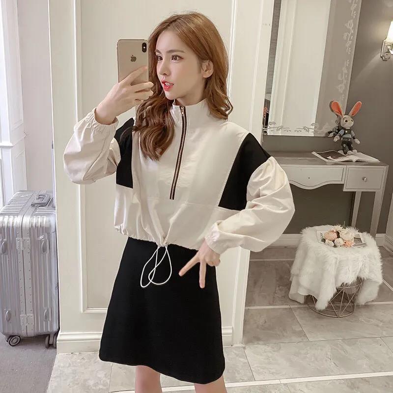 2021 autumn new Hong Kong style contrast color semi zipper short sweater women's Korean version loose and versatile stand collar jacket fashion