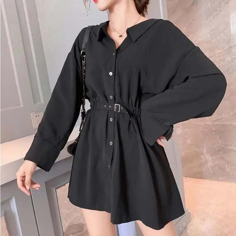 Light familiar Hepburn style small black skirt women's autumn dress 2021 new waist closing thin polo collar temperament Long Sleeve Dress