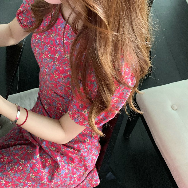 Korean Chic French sister age reduction floral dress sister girl round neck waist A-shaped skirt