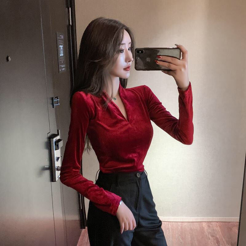 2021 spring and autumn winter retro slim fit thin solid color V-neck golden velvet bottomed Shirt Top Women's T-shirt fashion new style