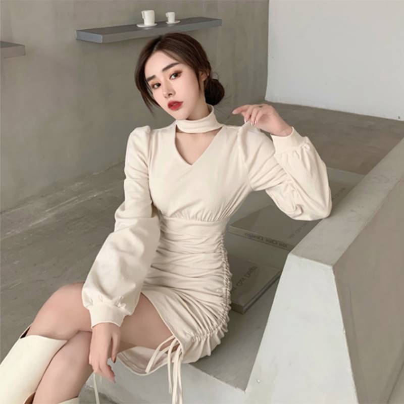 2021 new drawstring design sense of minority temperament skirt fashion V-neck hanging neck long sleeve dress women's autumn and winter