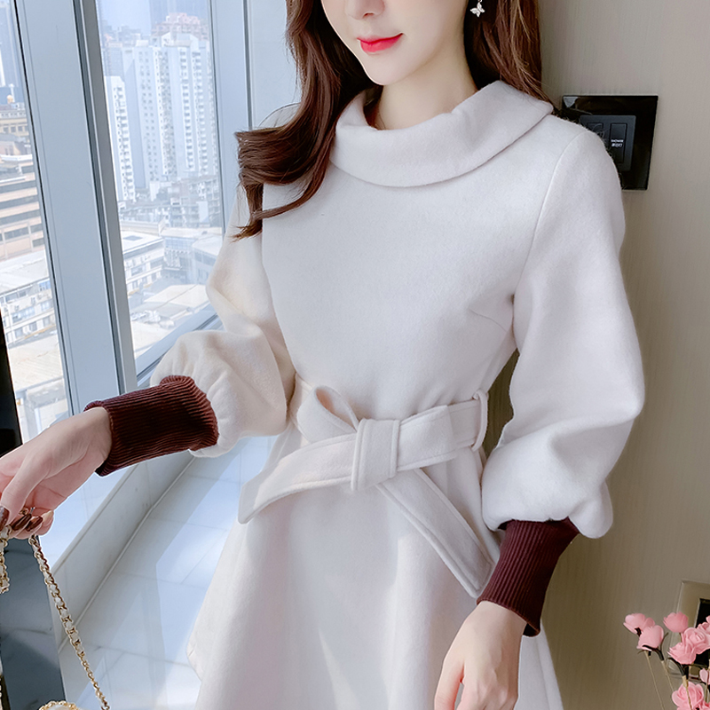 Winter tweed dress children's autumn and winter 2021 new small man waist closing temperament with thickened winter skirt inside