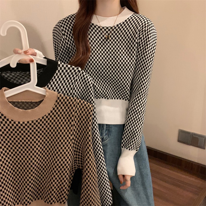 Contrast check long sleeve sweater women's winter 2021 new Korean loose Casual Short sweater top fashion