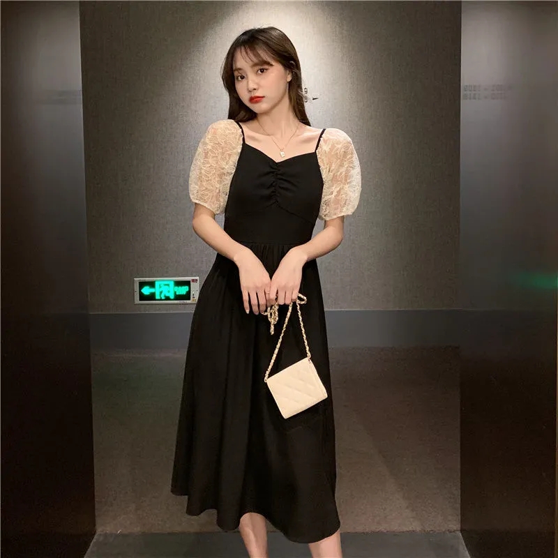 French retro lace stitching dress 2021 summer large V-neck waist temperament, slim and long small black skirt