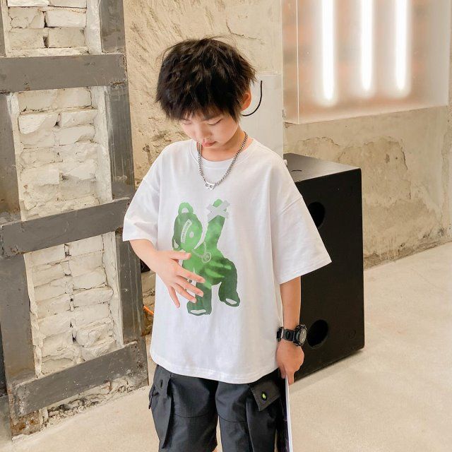 Boys' short sleeved T-shirt hot in summer new cool middle and big children's fried Street top