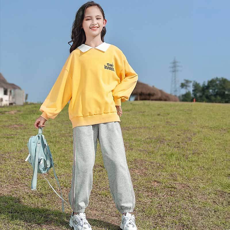 Girls' spring and autumn two-piece set 2022 foreign style new CUHK children's net red sports autumn suit little girls' leisure suit