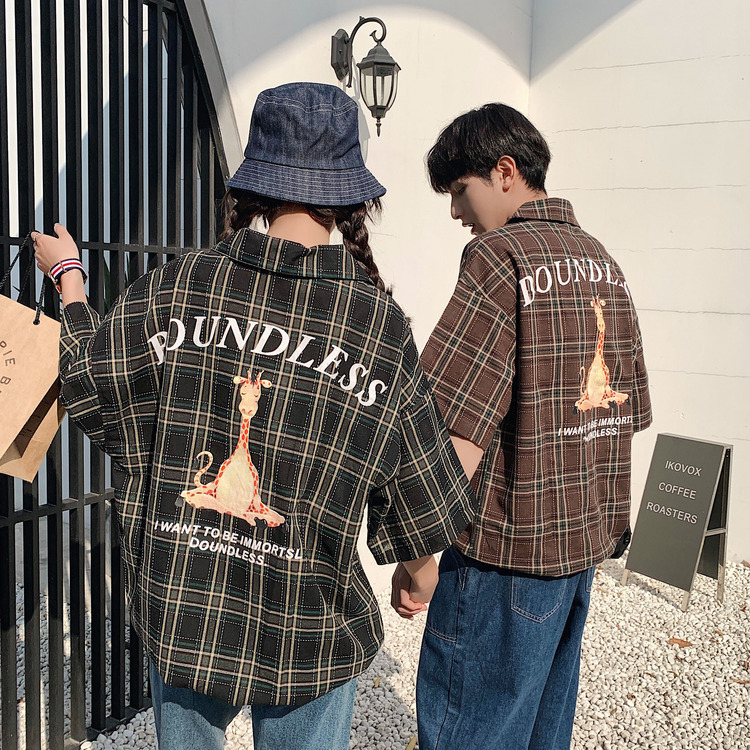 801# [Qing Dynasty] [actual price] summer short sleeved couple shirt tide card checkerboard Plaid Shirt