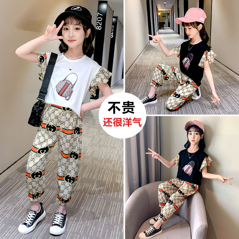 Girls fashion summer short sleeved suit 2022 new middle school and university children's Korean version domineering net red foreign style two-piece set