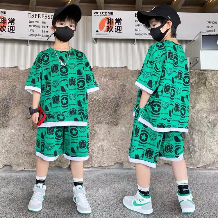 Children's wear boys' summer suit 2022 new thin sportswear handsome boys' middle-aged boys' summer fashion