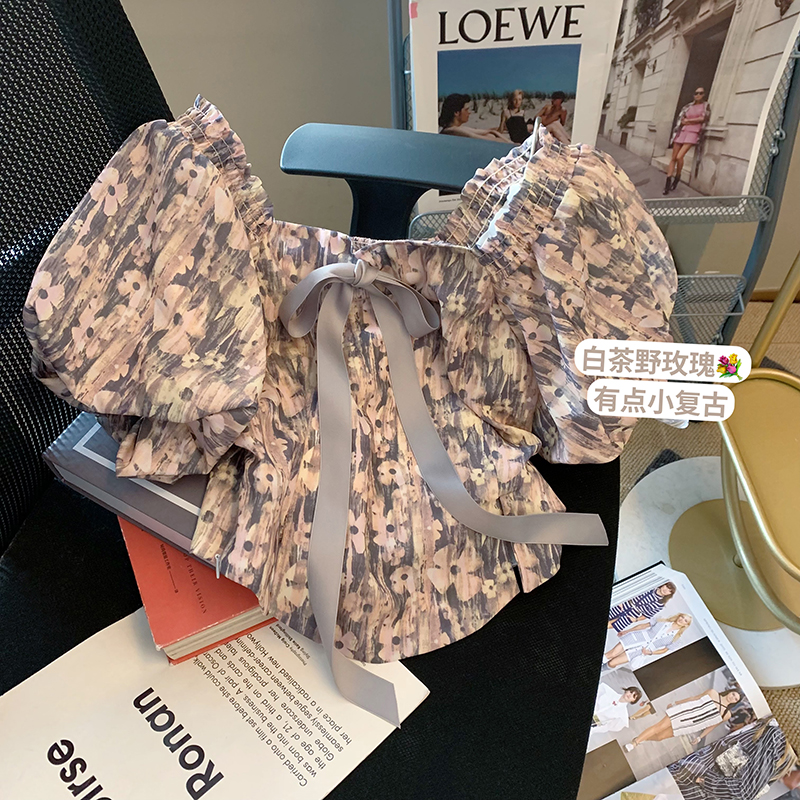 2022 summer new French Style Bubble Sleeve slim fit foreign style short retro ribbon square collar floral shirt women