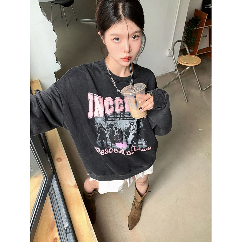 6535 fish scales Hong Kong-style American retro printing long-sleeved gray sweater women's autumn new ins