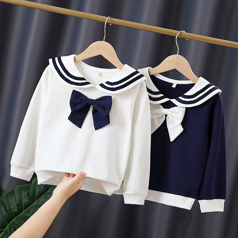 Girls' spring and autumn tops 2022 new children's fleece clothes Western style little girls middle and big children's sweater bottoming shirt