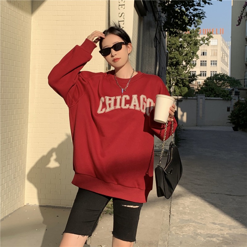 Plus velvet thickened loose round neck pullover casual sweater women's autumn American letter print red top