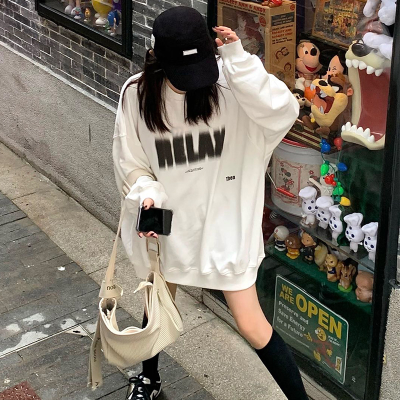 Super fire CEC sweater women's spring and autumn Korean version oversize hoodless thin coat ins fashion students loose clothes