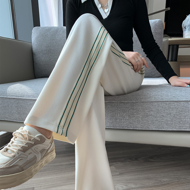 Real shot 2110#European cotton velvet sports pants women's spring and autumn 2023 loose legged pants small slim casual pants