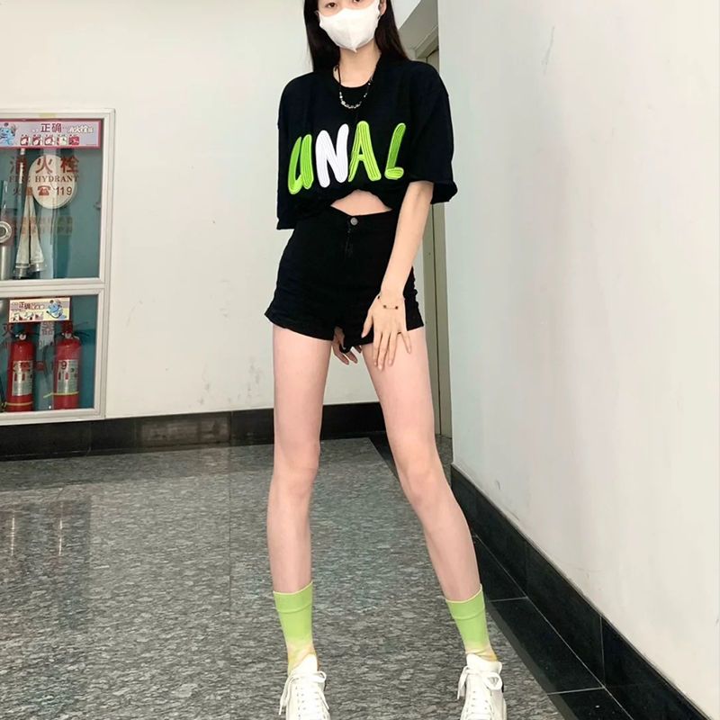 American trend letter printing short-sleeved t-shirt female 2023 trendy brand students loose summer half-sleeves